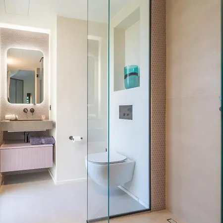 Riviera Luxury Estates * Antibes