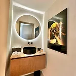 Riviera Luxury Estates * أنتيب