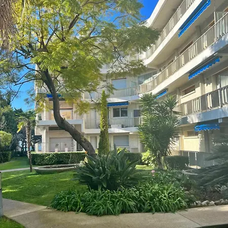 Aurelia Roc Hofborg Properties דירה אנטיב
