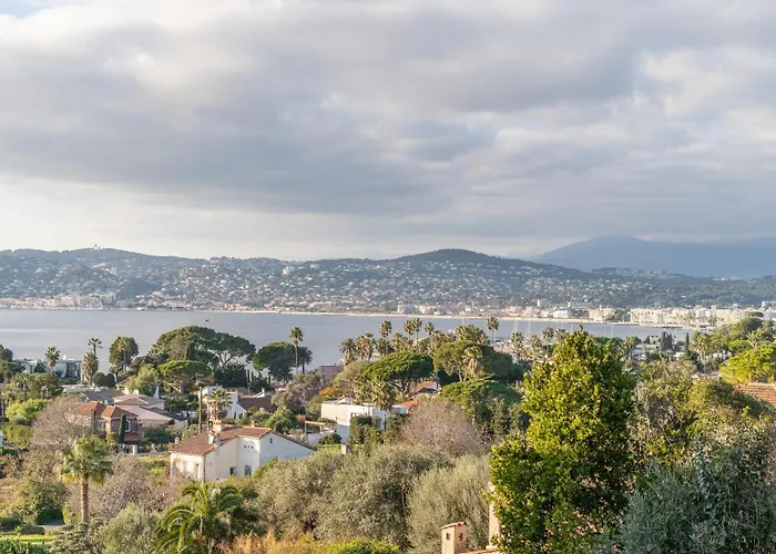 Riviera Luxury Estates Apartamento *