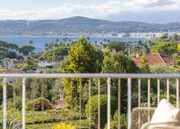 Riviera Luxury Estates Apartamento *